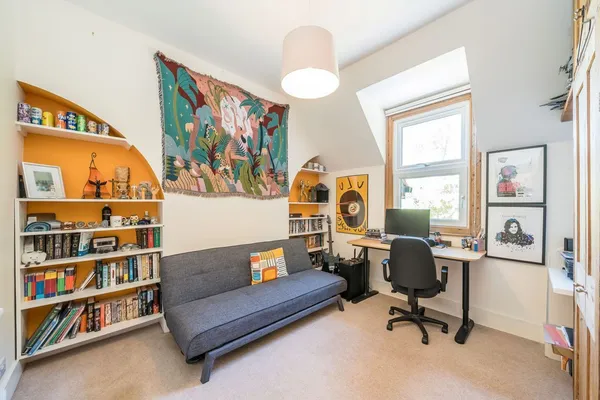 Ellesmere Road, Weybridge, KT13 photo 9