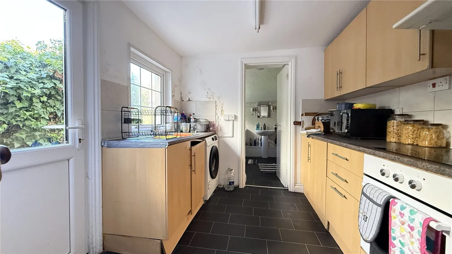 Spitalfield Lane, Chichester, PO19 photo 4