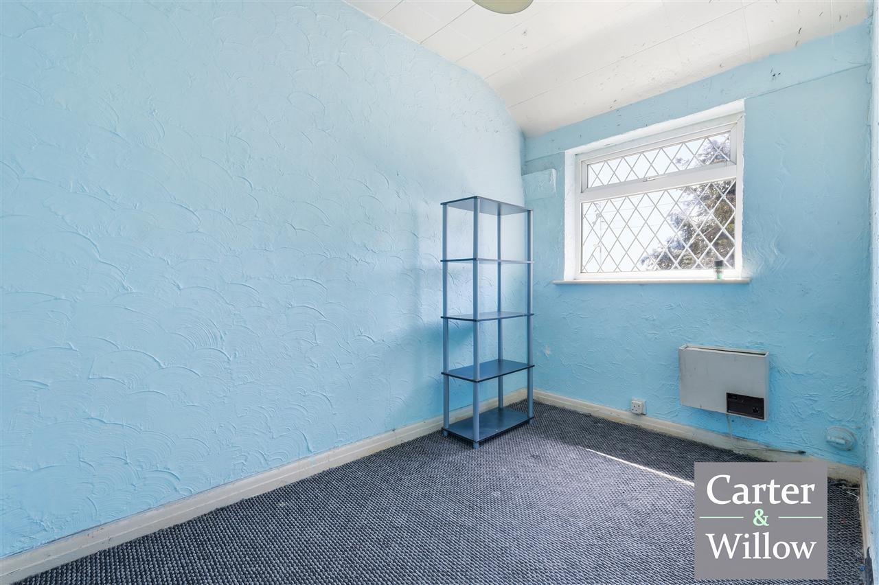 New Road, Dagenham, Essex Image 11