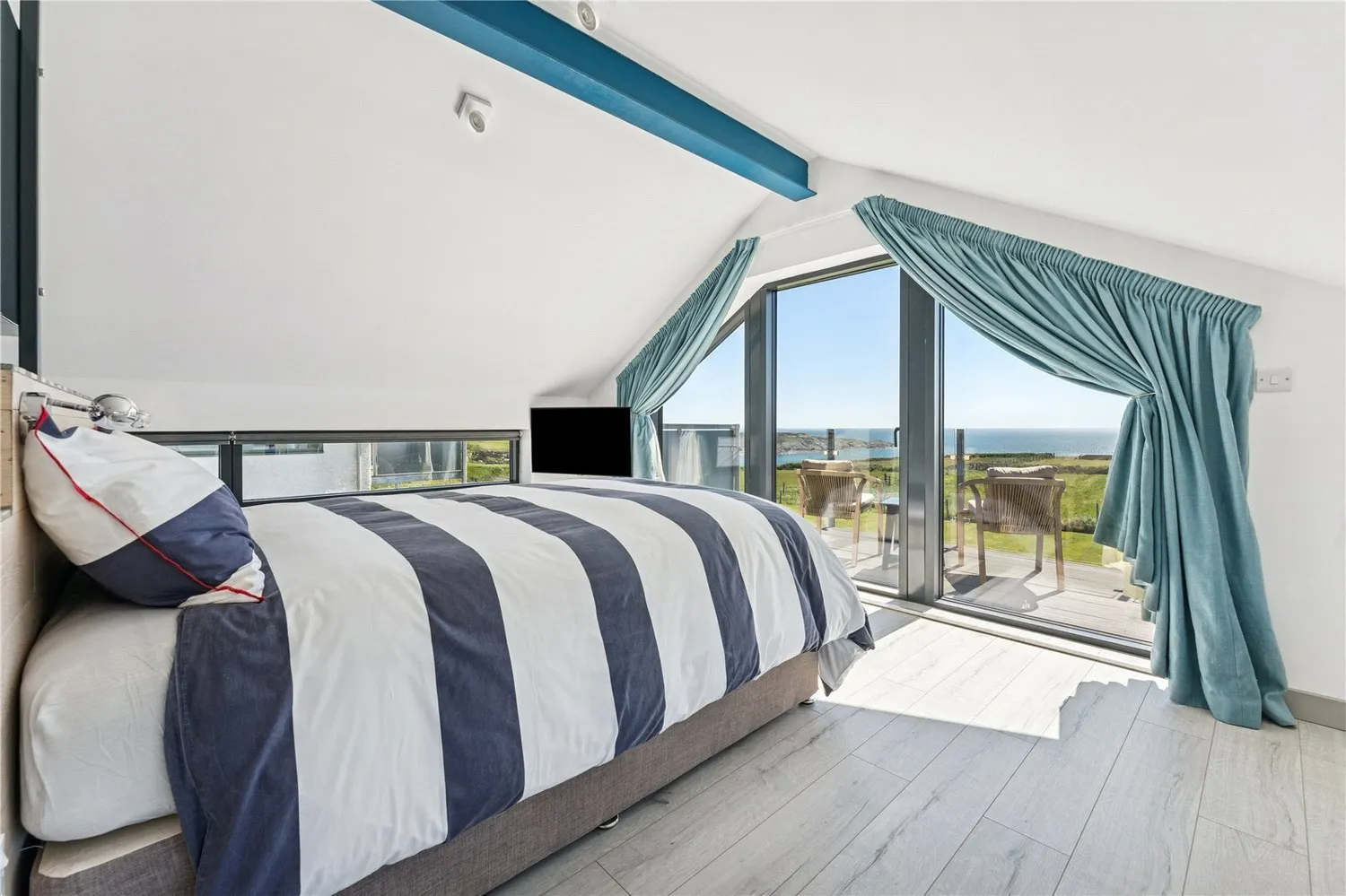 South Stack, Holyhead, LL65 photo 8
