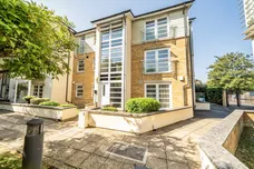 The Quadrant Rickmansworth WD3 photo 1