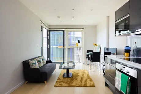 Glasshouse Gardens, E20