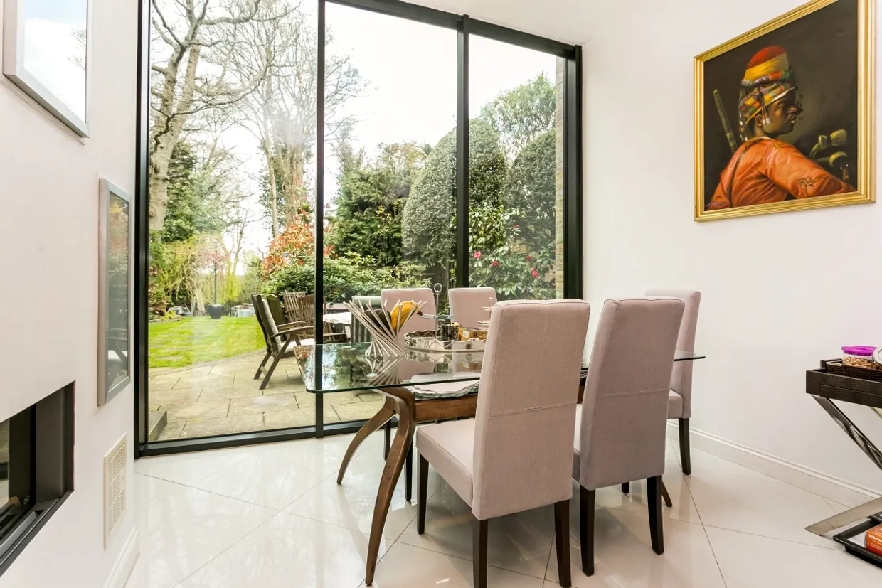Warren Lane Stanmore HA7 photo 6