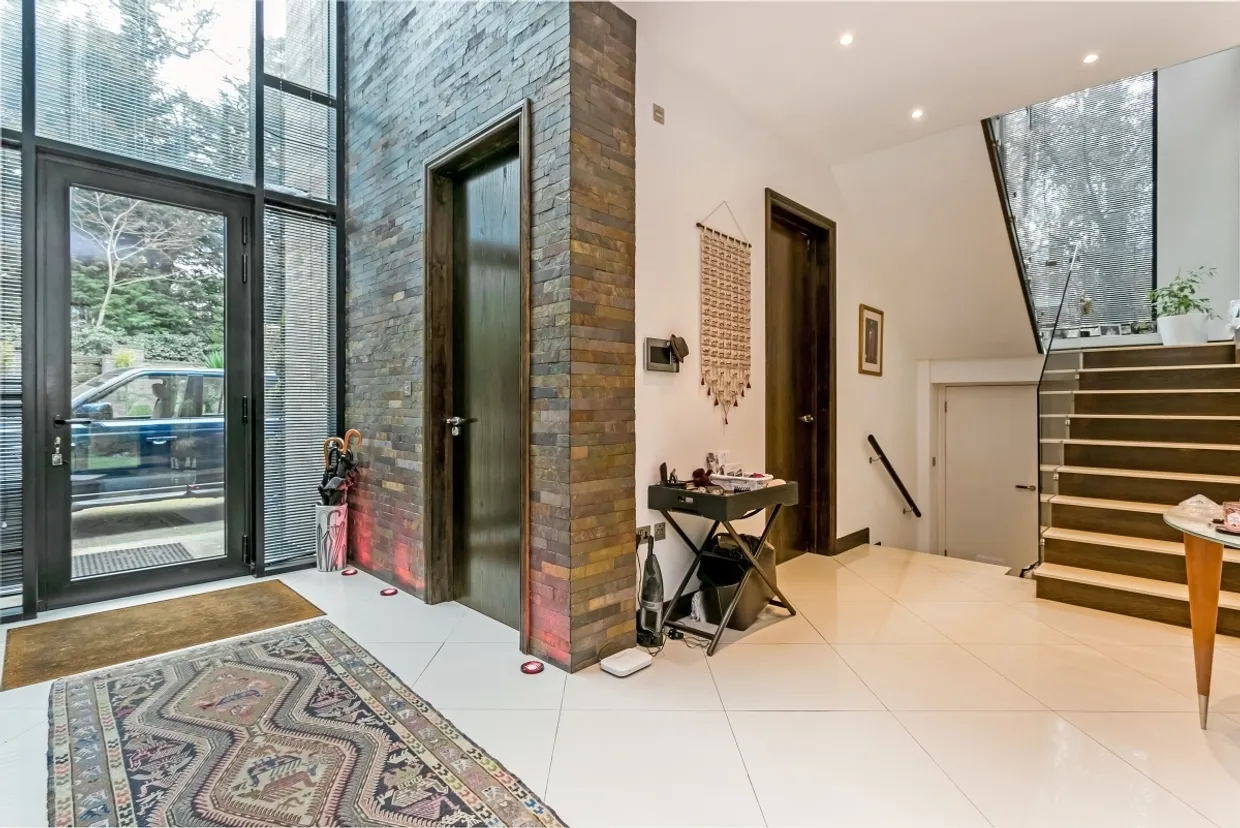 Warren Lane Stanmore HA7 photo 12