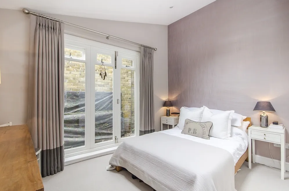 Old Town Clapham SW4 photo 2