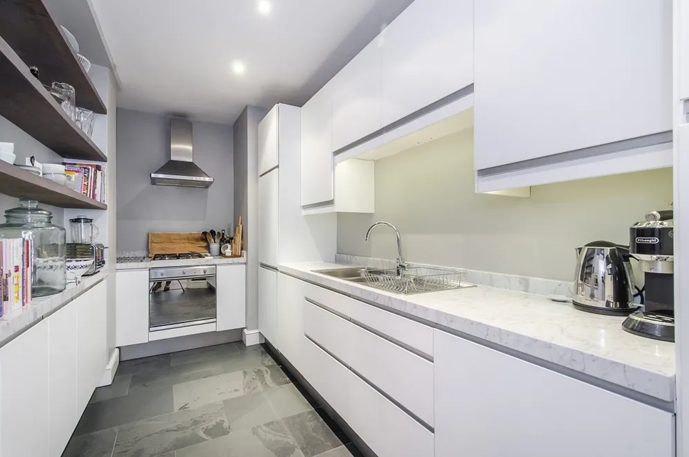 Old Town Clapham SW4 photo 3