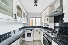 Welland Mews, Wapping, E1W photo 4