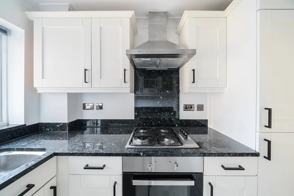 Welland Mews, Wapping, E1W photo 7
