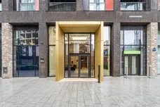 Charles Clowes Walk Nine Elms SW11 photo 24