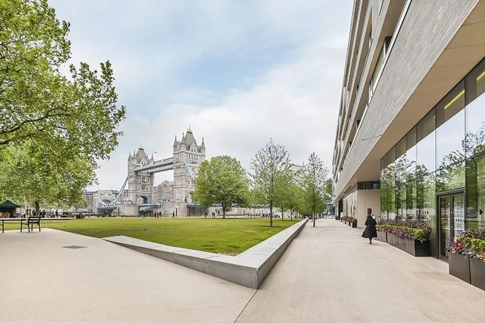 Blenheim House Crown Square SE1 photo 12