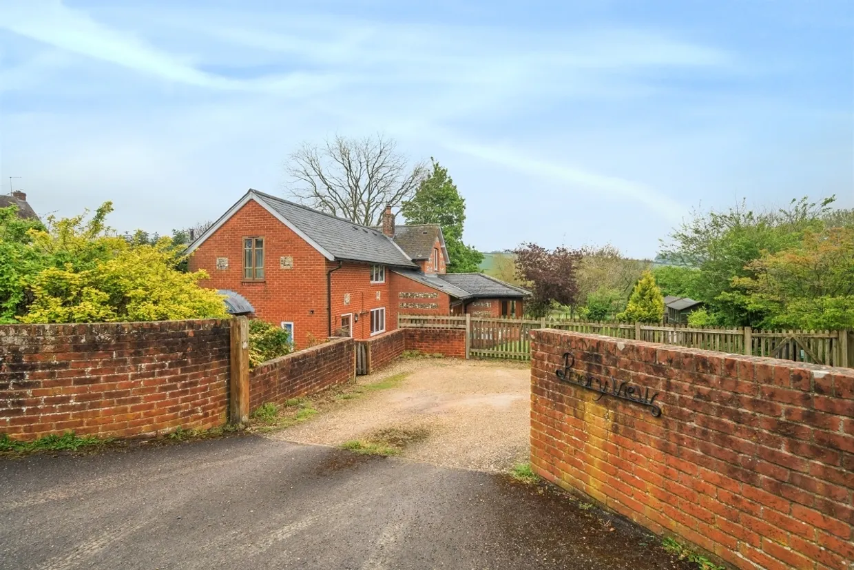 South Street Great Wishford SP2 photo 17