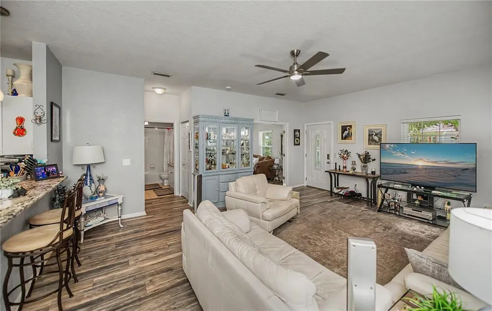 1470 Tamiami Trail, Port Charlotte, FL 33948