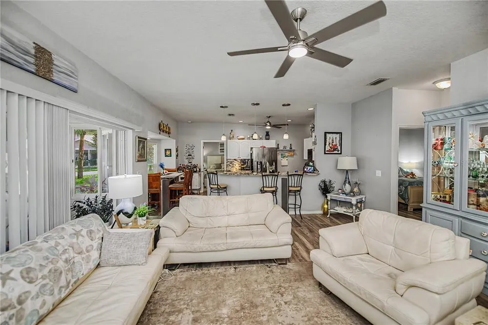 1470 Tamiami Trail, Port Charlotte, FL 33948