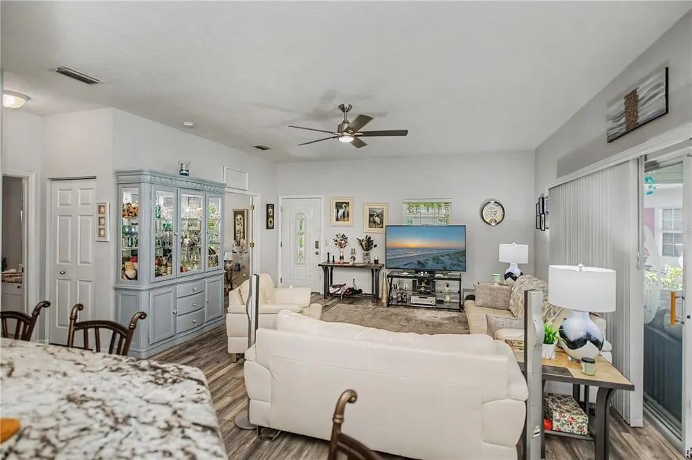 1470 Tamiami Trail, Port Charlotte, FL 33948