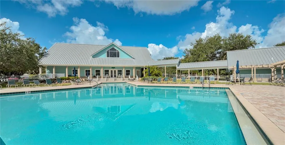 1470 Tamiami Trail, Port Charlotte, FL 33948