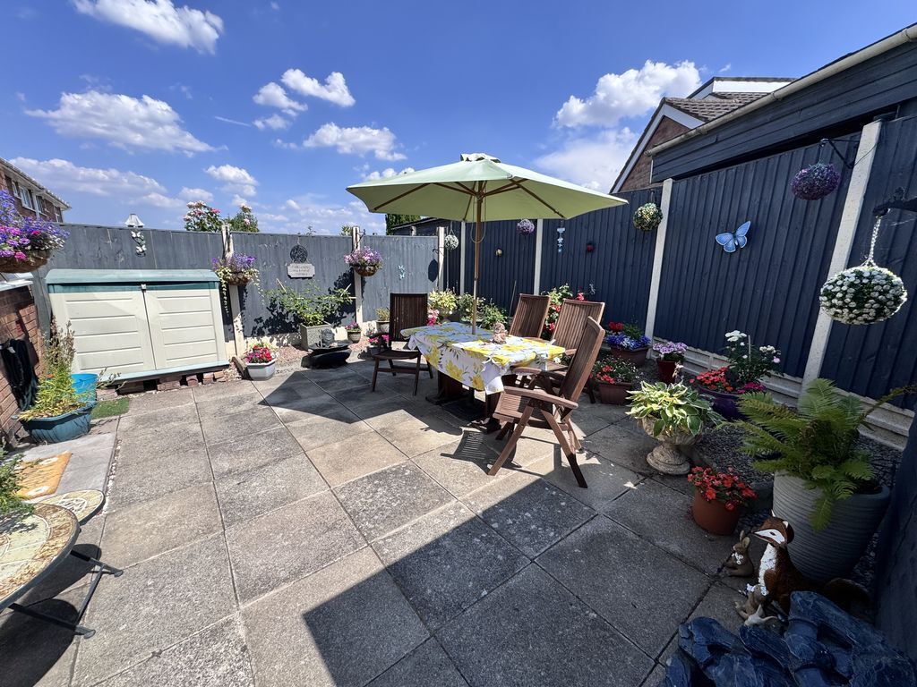 Somerset Drive, Nuneaton Image 11