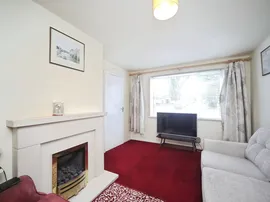 Laxton Close, Taunton thumb 3