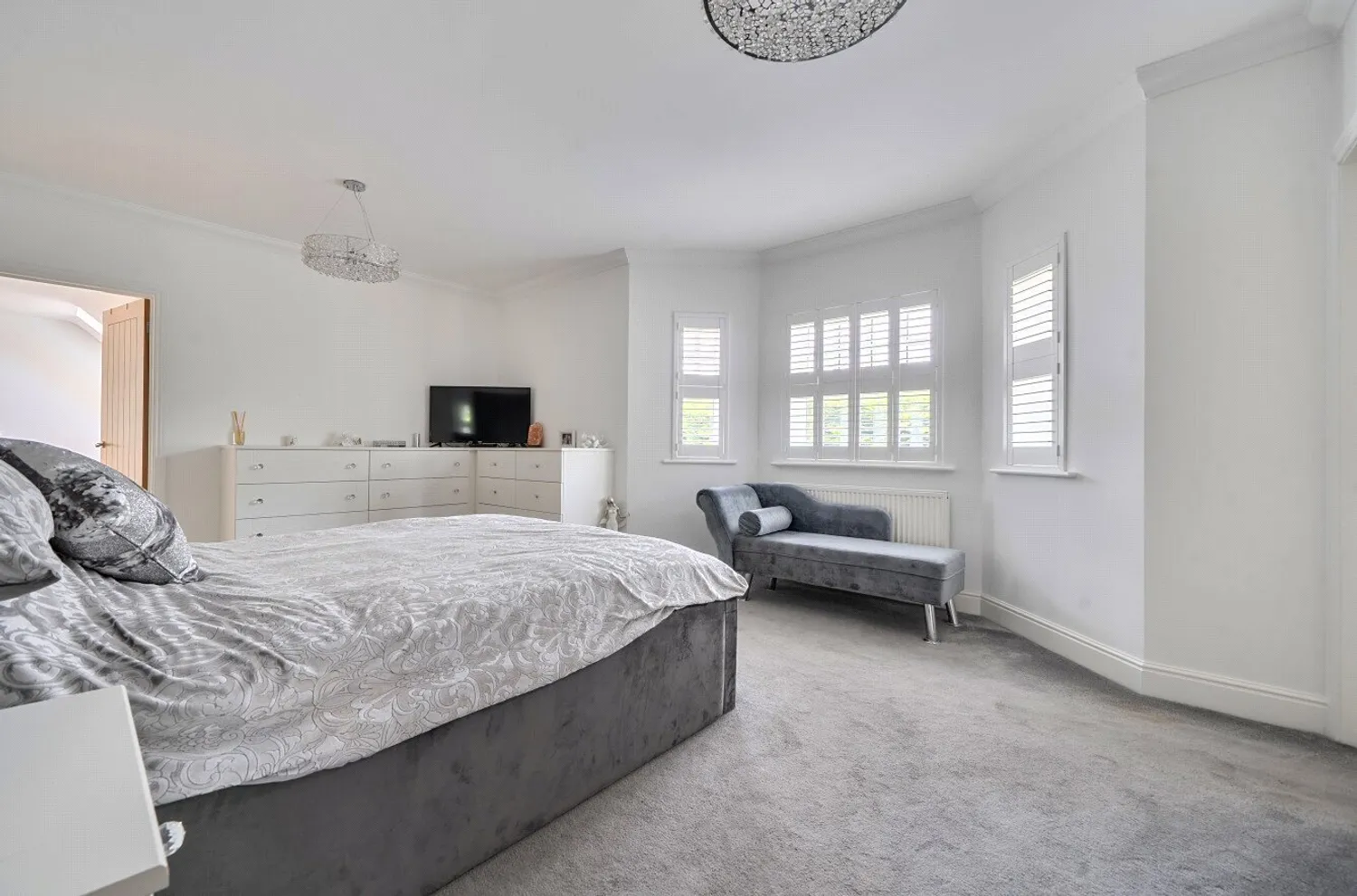 Woodlands Grange, Earls Barton, NN6 photo 12