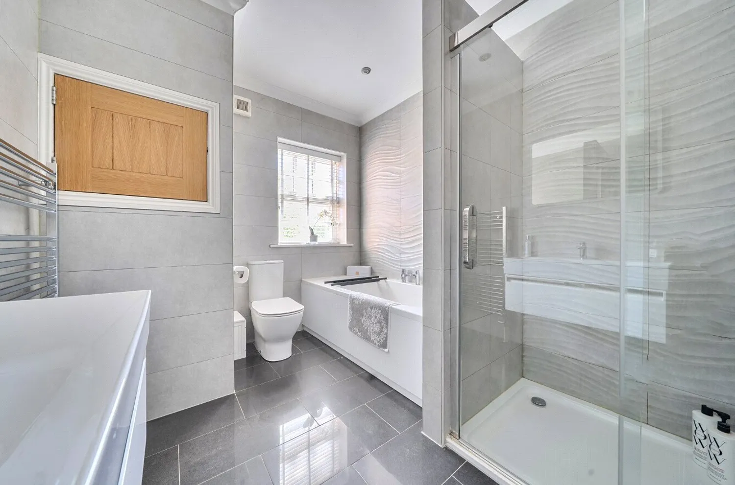 Woodlands Grange, Earls Barton, NN6 photo 20