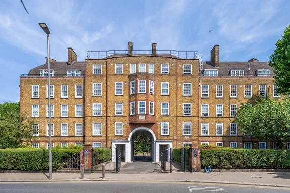 Vicarage Crescent London SW11