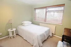 Bridgewater Road Weybridge KT13 photo 5
