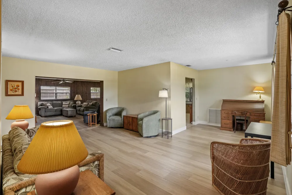 3358 SW 16th Ct, Fort Lauderdale, FL 33312
