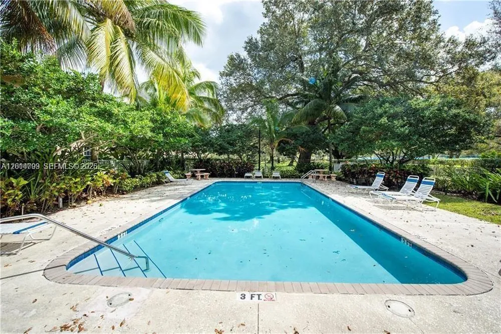 3501 Lakeside Dr, Davie, FL 33328
