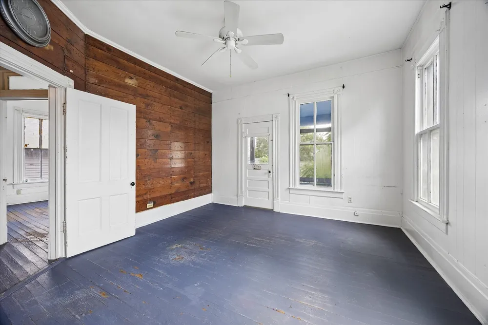 1814 Kane St, Houston, TX 77007-7609