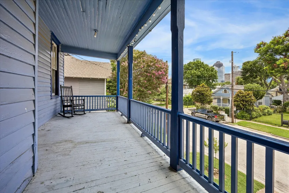 1814 Kane St, Houston, TX 77007-7609