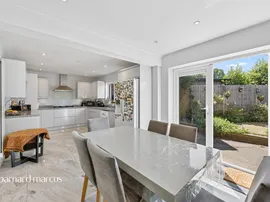 Ferriers Way, Epsom thumb 3