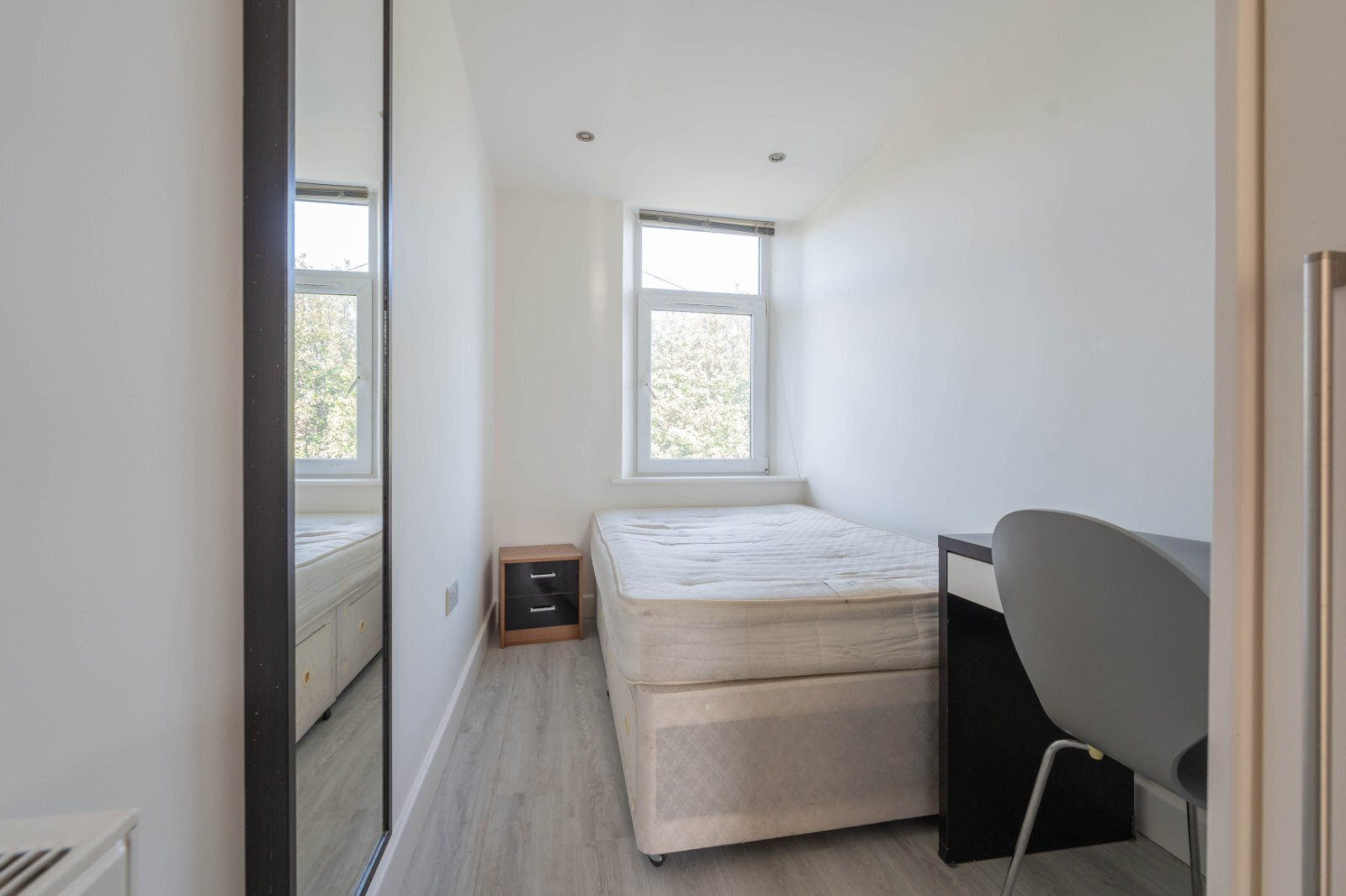 30 Victoria Street, Huddersfield, HD5 Image 9