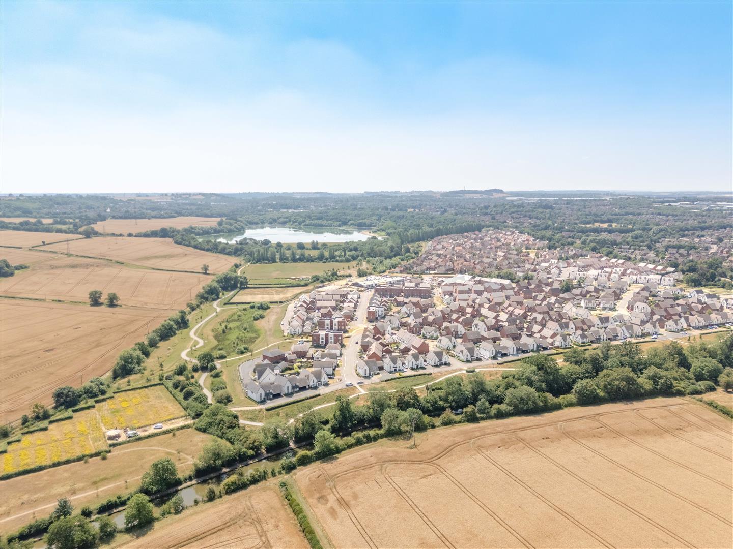Stoneleigh Drive, Daventry Image 22