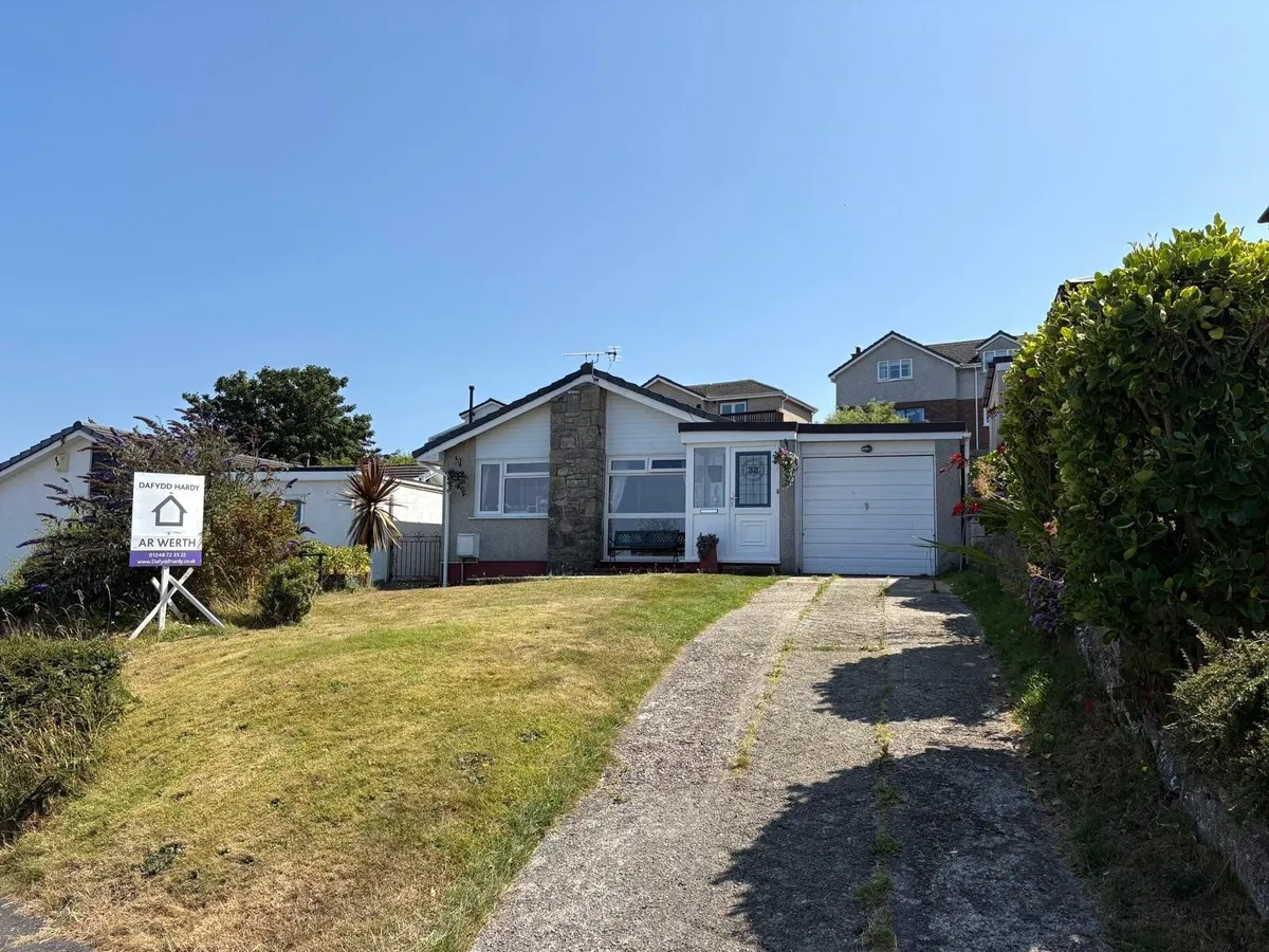 Glan Y Don Parc, Bull Bay, Amlwch, Isle of Anglesey, LL68