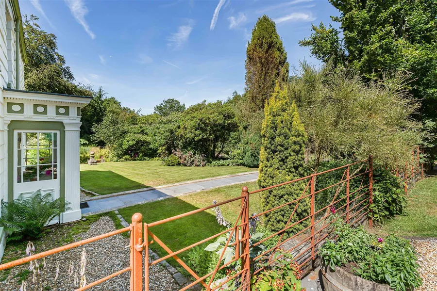 Property Image 27