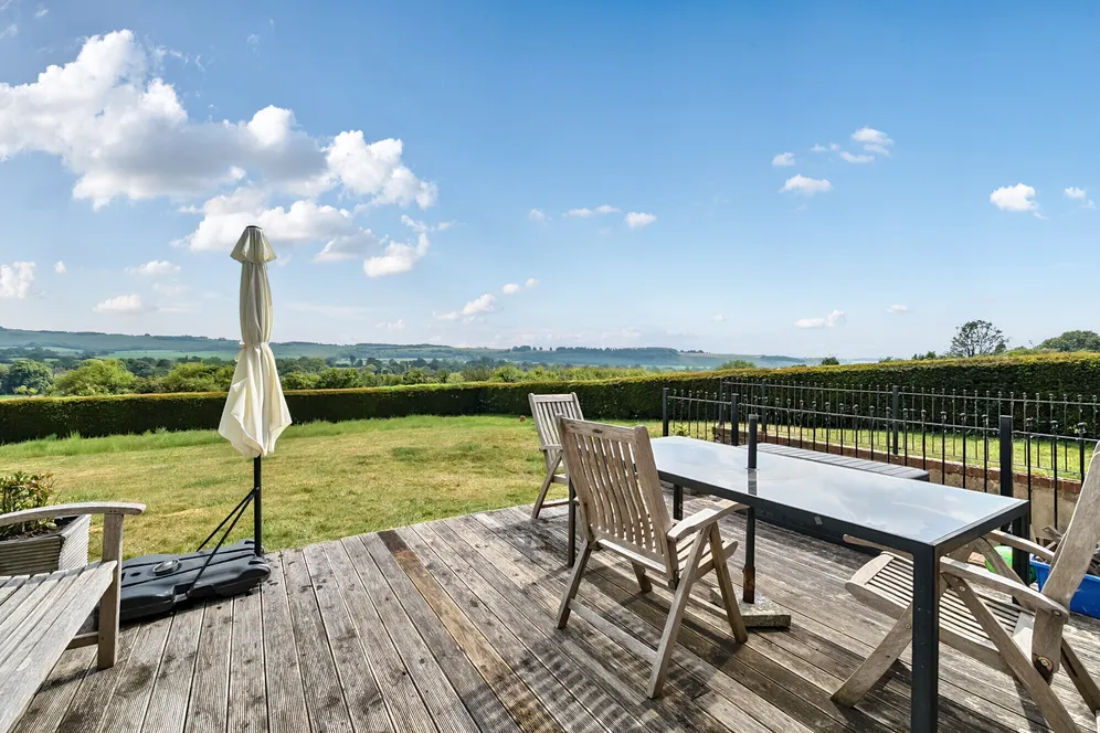 Shalbourne, Marlborough, SN8 photo 4