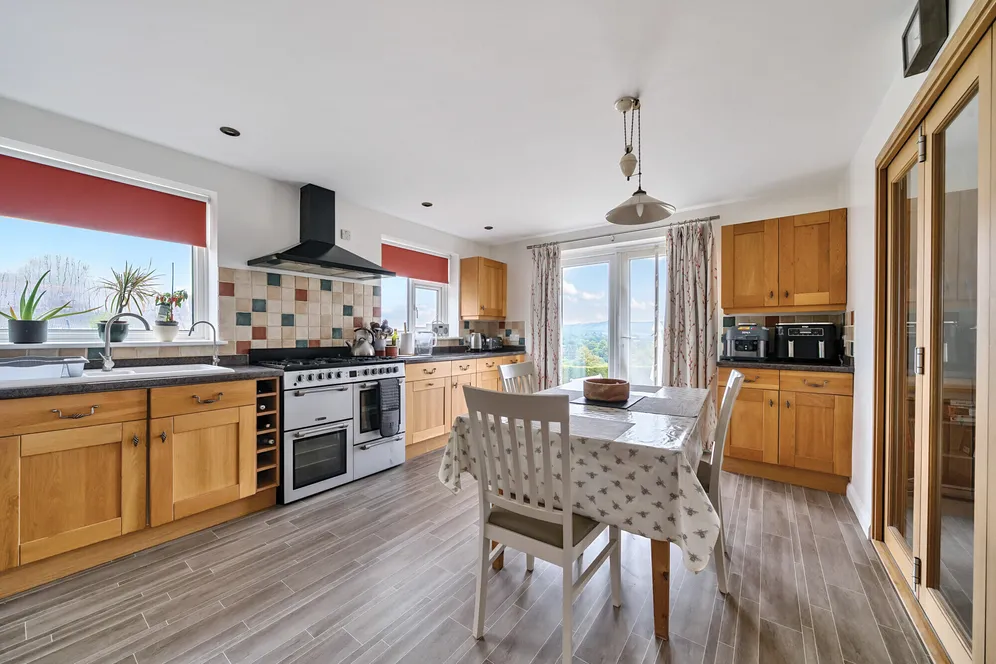 Shalbourne, Marlborough, SN8 photo 7