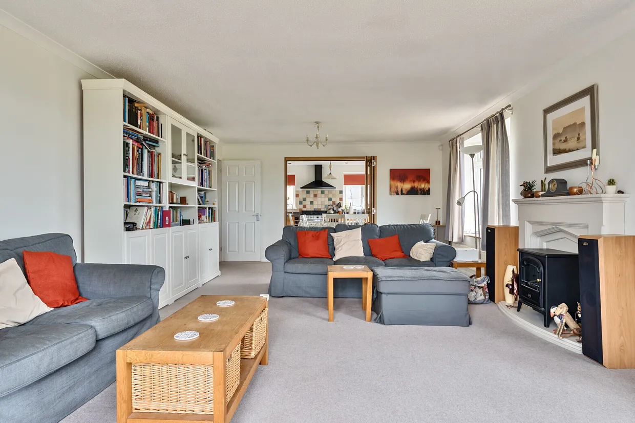 Shalbourne, Marlborough, SN8 photo 12