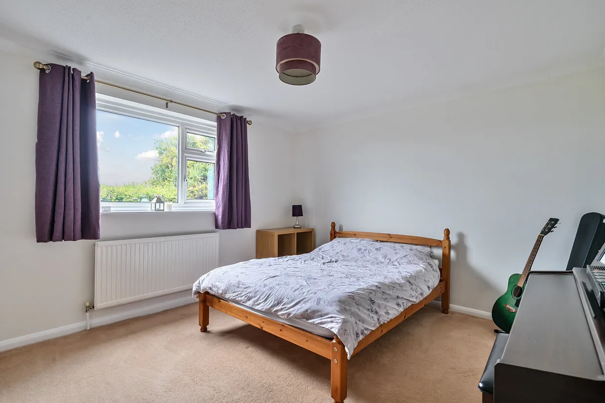 Shalbourne, Marlborough, SN8 photo 21