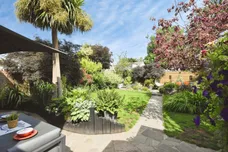 Danes Way, Pilgrims Hatch, BRENTWOOD