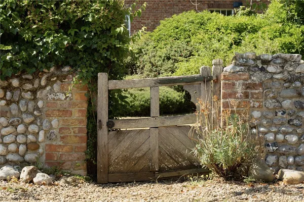 Chapel Street, Wiveton, NR25 photo 39
