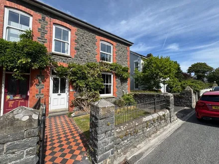 Lampeter Road, Aberaeron, SA46