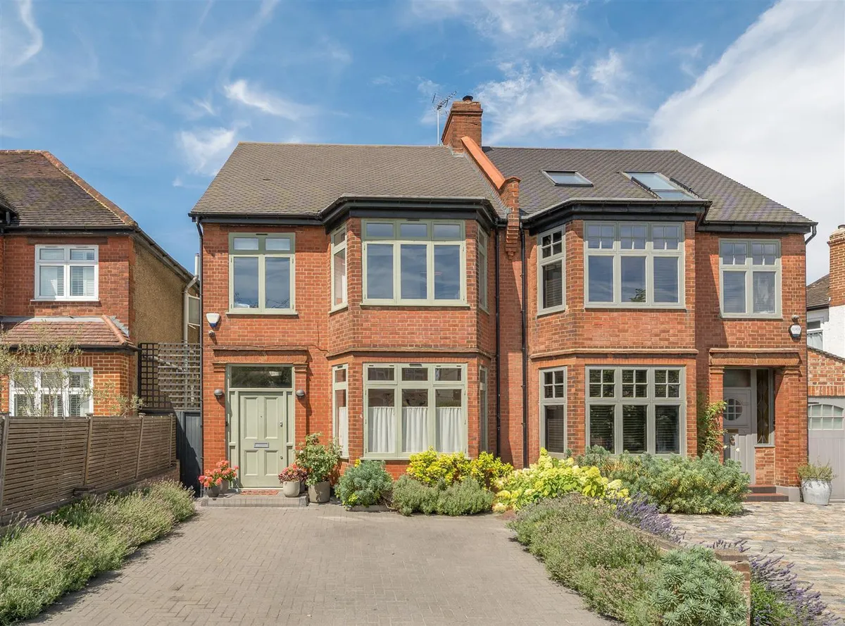 Hardinge Road, London NW10