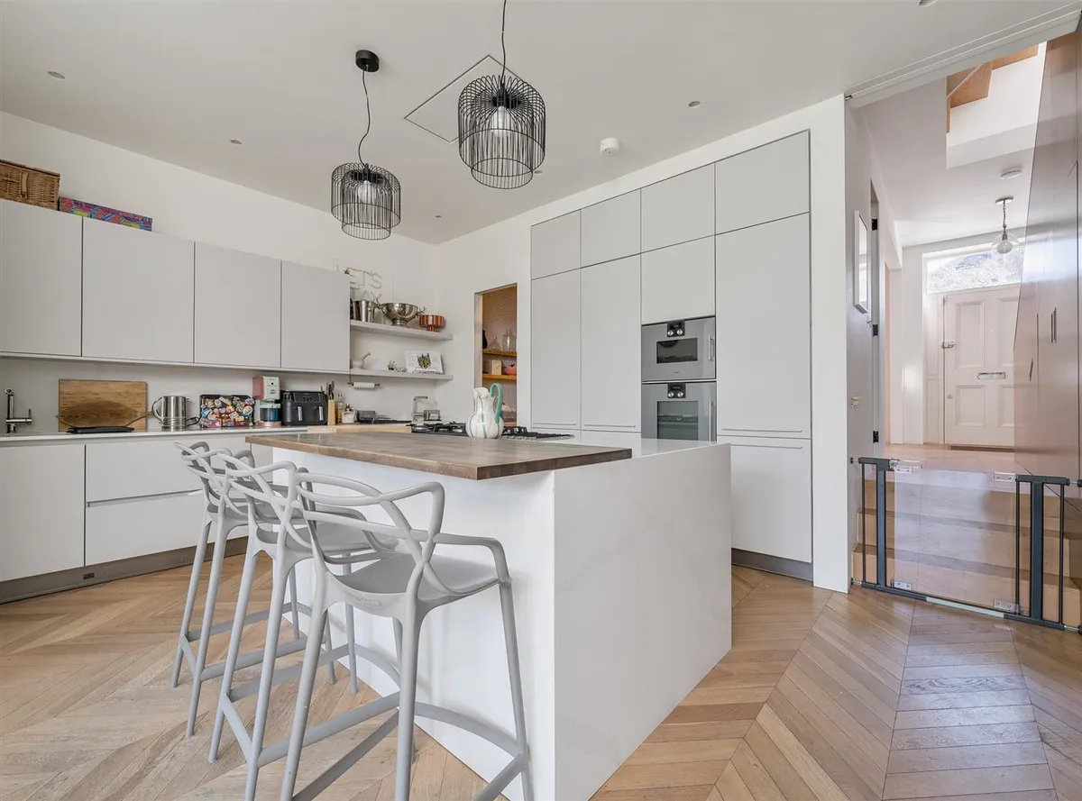 Hardinge Road, London NW10