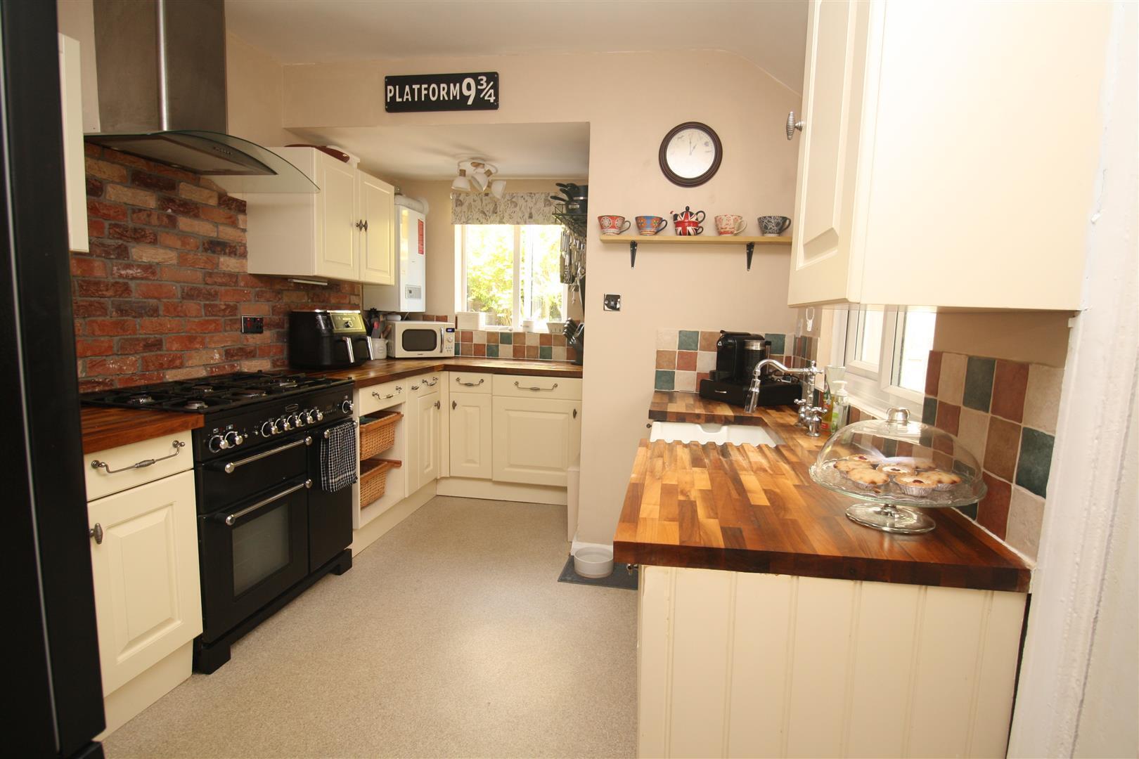 Staple Hall Road, Bletchley, Milton Keynes Image 13