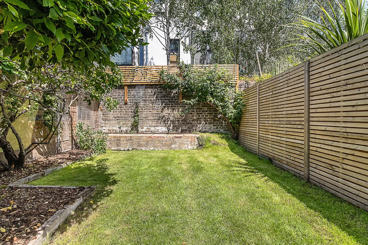 Clapham Manor Street, London, SW4 photo 5