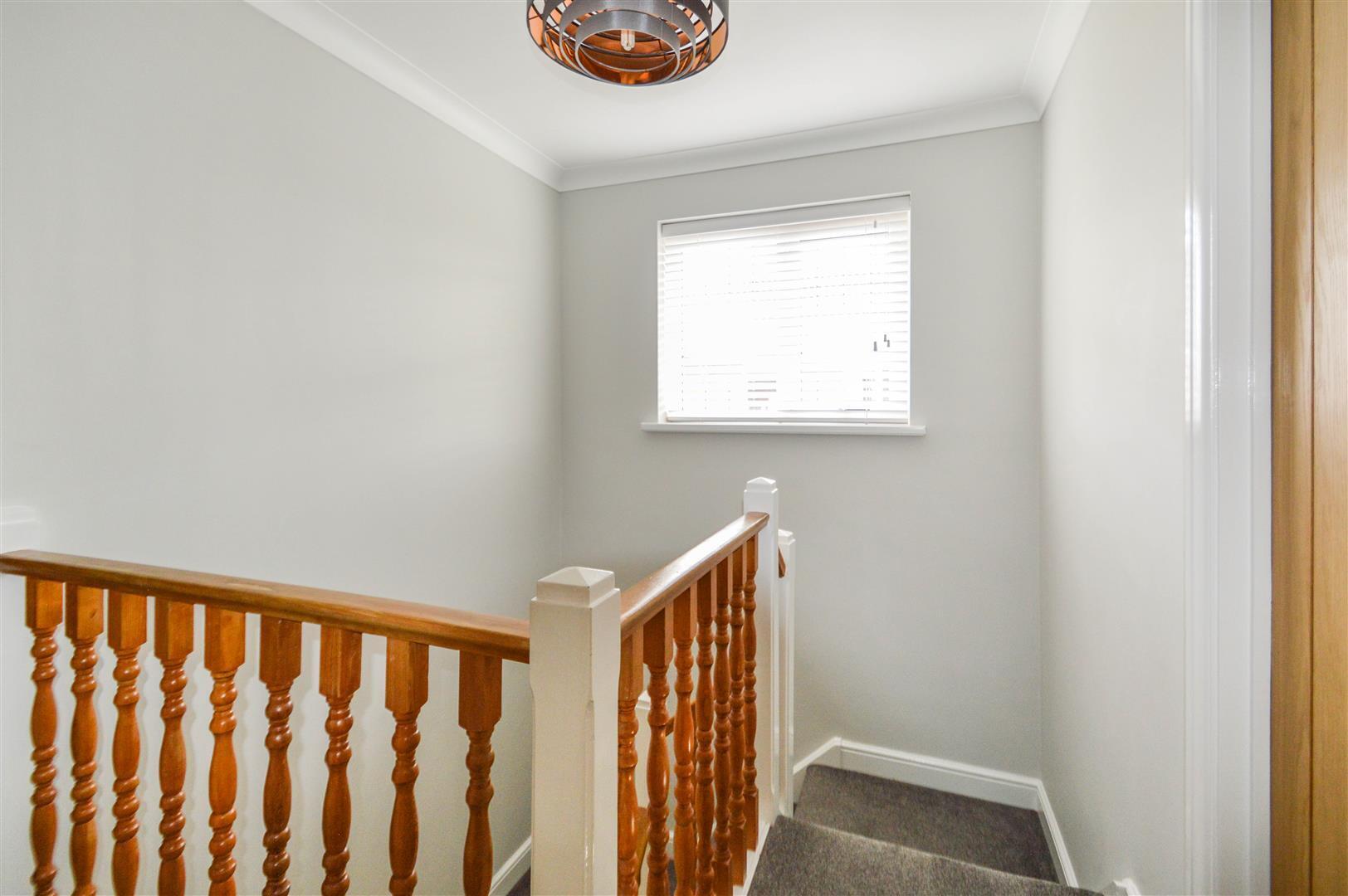 Murray Crescent, Cottingham Image 12