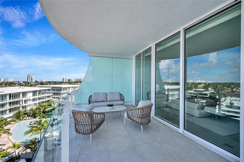 2241 SE 17th St, Fort Lauderdale, FL 33316