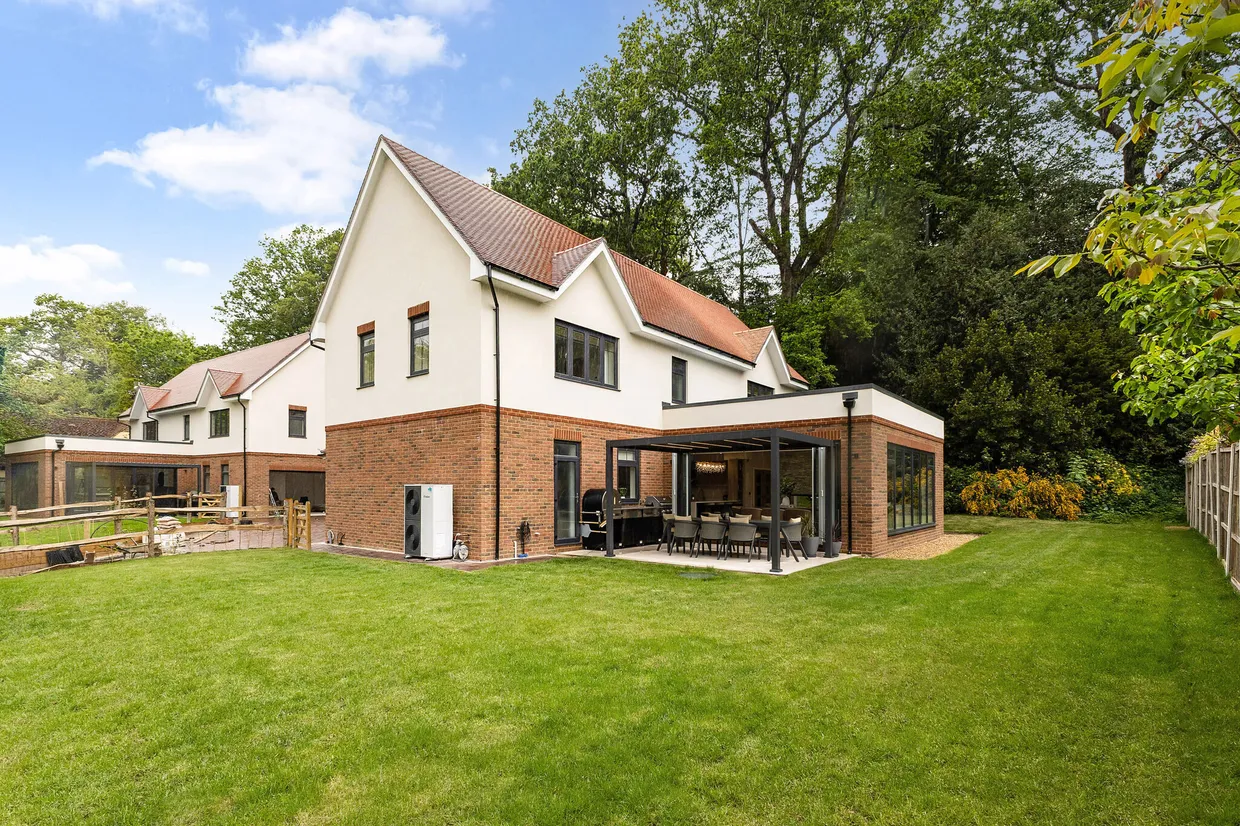Coppice Hanger, Pulborough, RH20 photo 18