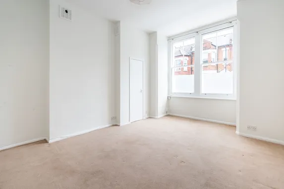 Brayburne Avenue, SW4