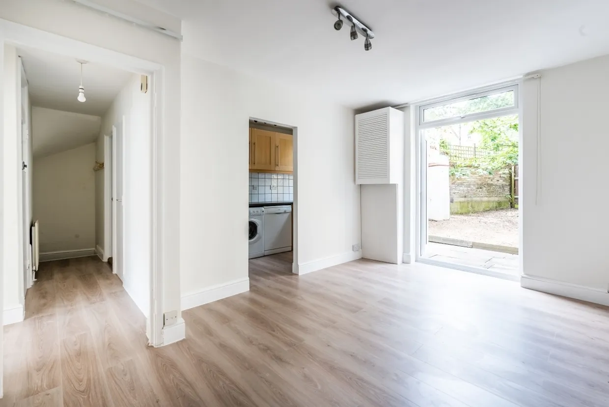 Brayburne Avenue, SW4 photo 2